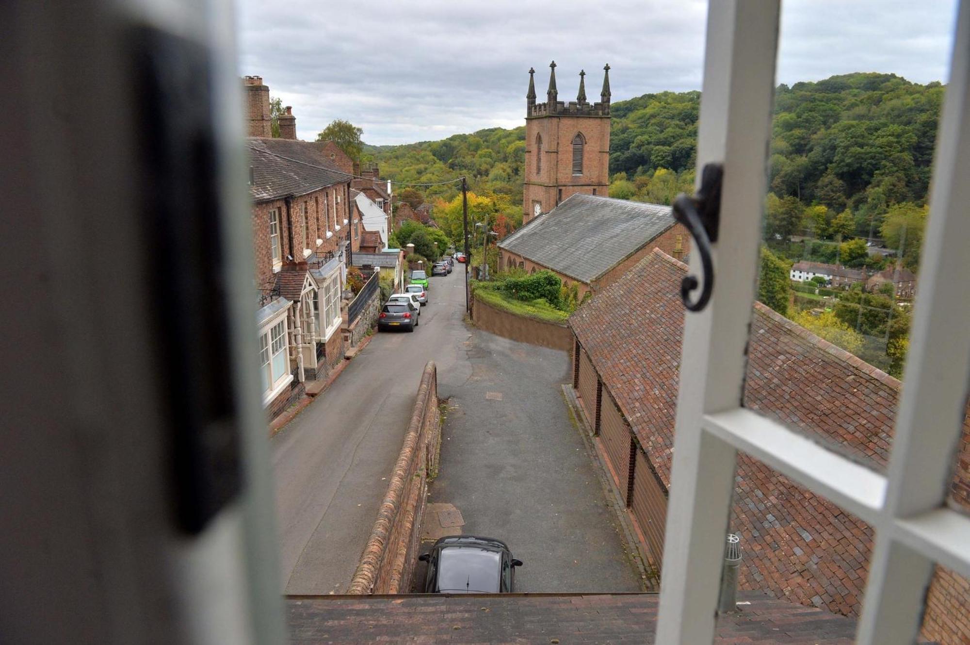 Heritage View Guest House Ironbridge Bagian luar foto